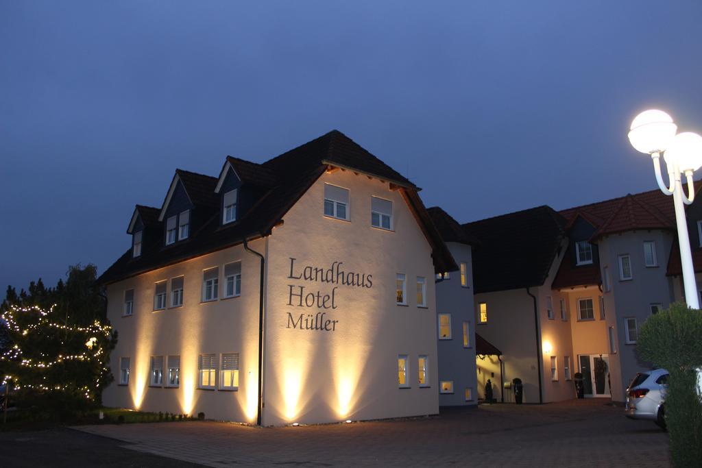 Landhaus Hotel Mueller Ringheim Bagian luar foto