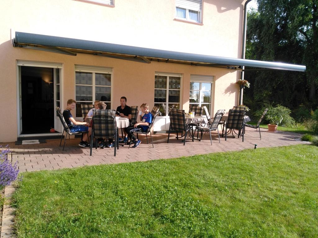 Landhaus Hotel Mueller Ringheim Bagian luar foto