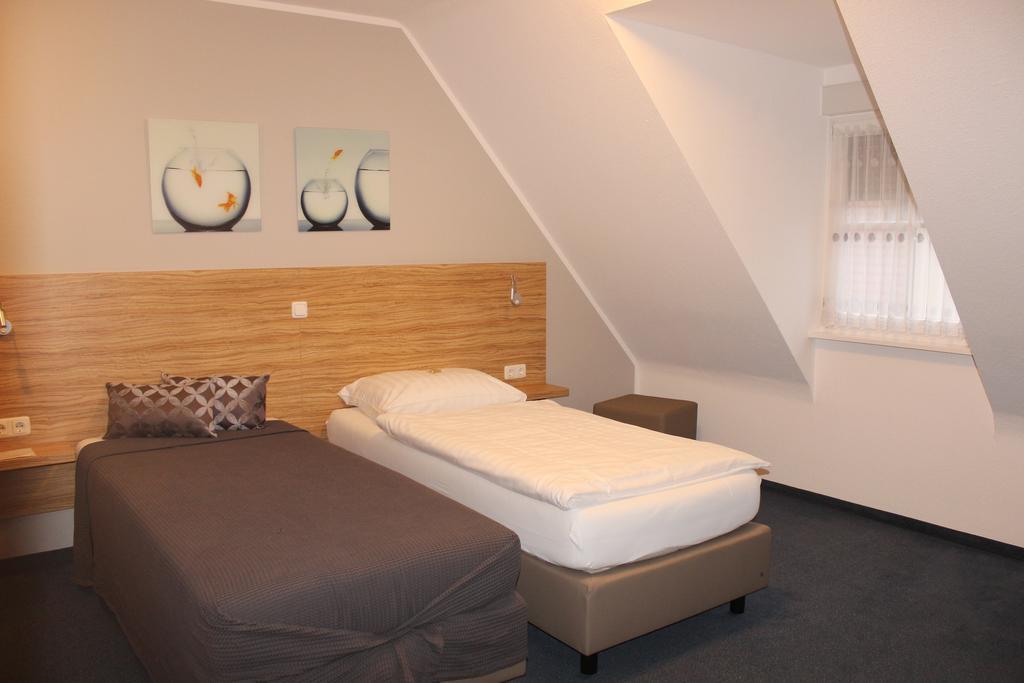 Landhaus Hotel Mueller Ringheim Ruang foto